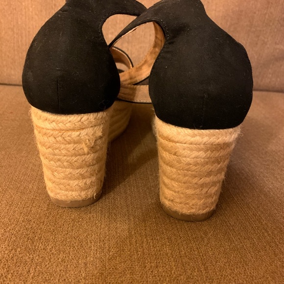 Lane Bryant Wedged Shoes - Picture 4 of 10